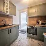 Шале Jacuzzi 6 Places & Salle De Jeux & Proche & Parking Prive *