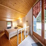 Jacuzzi 6 Places & Salle De Jeux & Proche & Parking Prive Шале