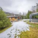 Шале Jacuzzi 6 Places & Salle De Jeux & Proche & Parking Prive Жерарме