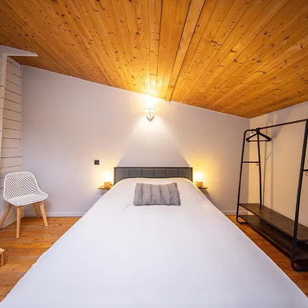 Jacuzzi 6 Places & Salle De Jeux & Proche & Parking Prive Chalet