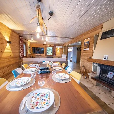 Jacuzzi 6 Places & Salle De Jeux & Proche & Parking Prive