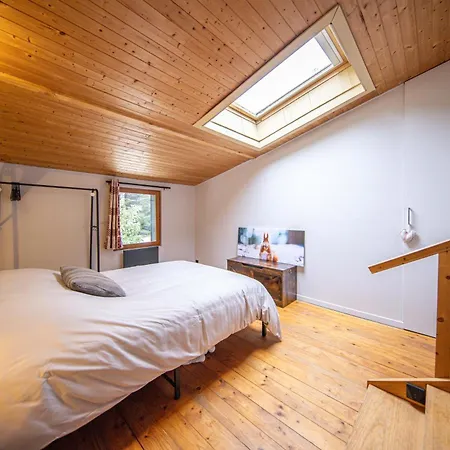 Jacuzzi 6 Places & Salle De Jeux & Proche & Parking Prive Chalet *