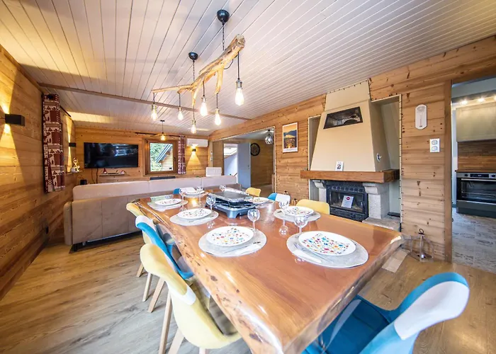 Jacuzzi 6 Places & Salle De Jeux & Proche & Parking Prive Chalet