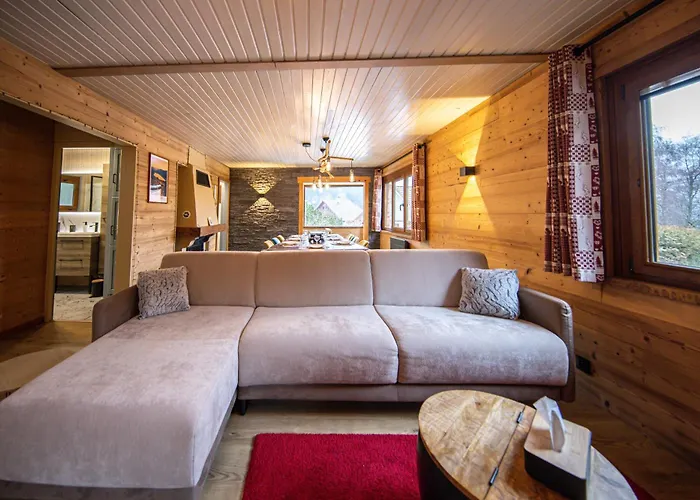 Jacuzzi 6 Places & Salle De Jeux & Proche & Parking Prive Chalet